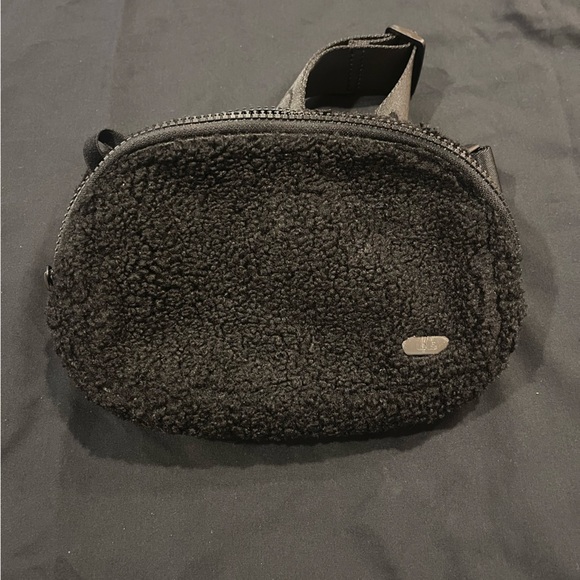 NEW Lole Jamie Belt Bag - Picture 3 of 6